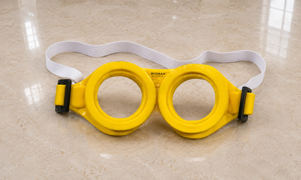 Sand blasting goggles